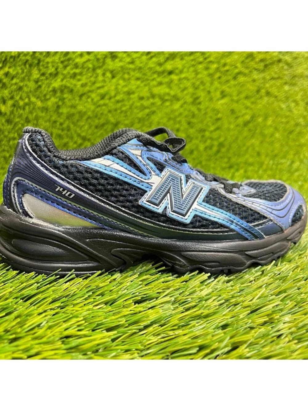 New Balance 740 Boys Size 11C Blue Black Silver Athletic Running Shoes Sneakers